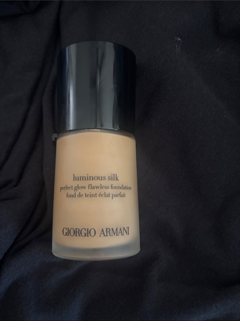 Giorgio Armani Luminous Silk Foundation 30ml - Picture 2 of 2
